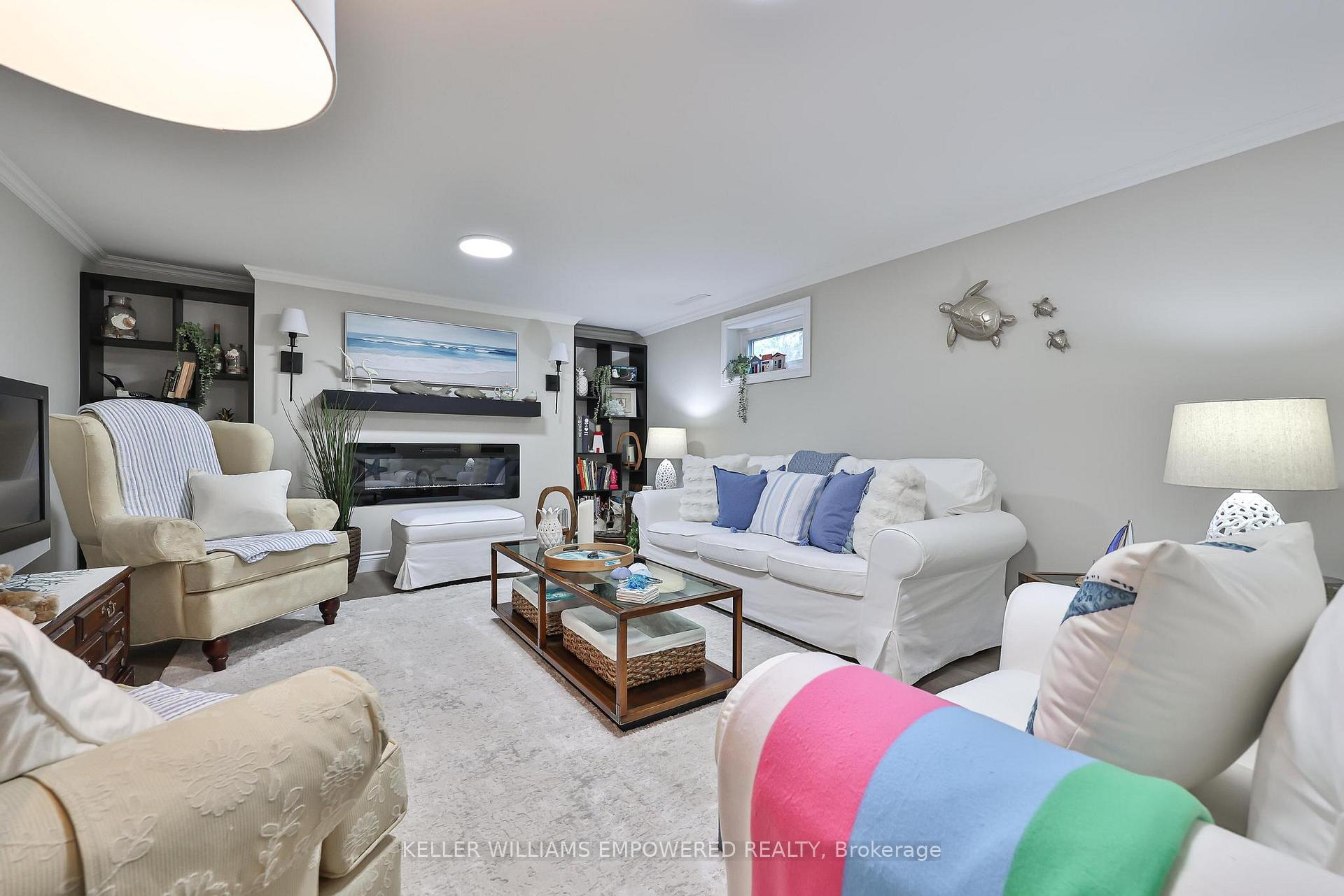 Photo 27 of 26 Rexton Road, Etobicoke, Etobicoke West Mall — HOMEH