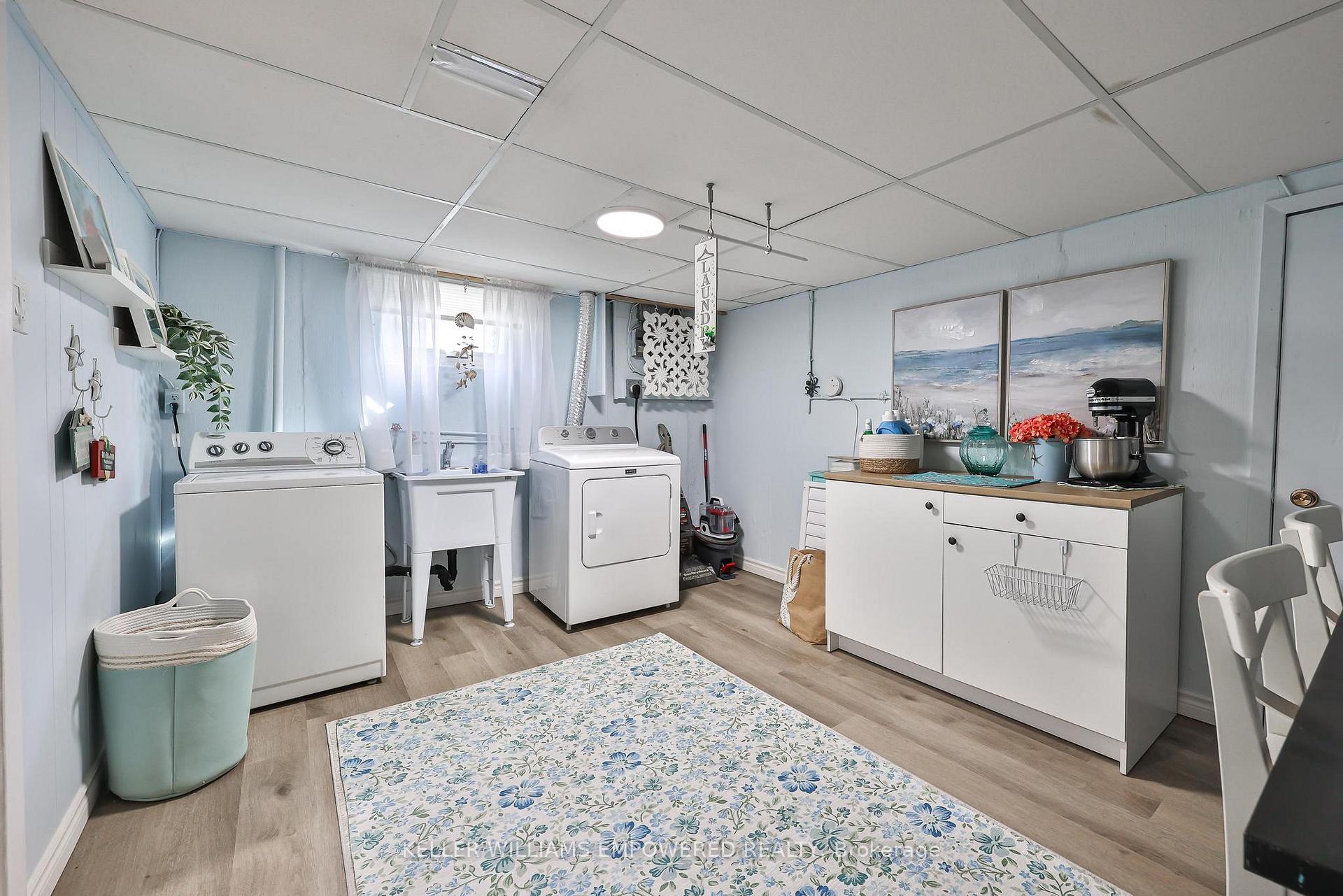 Photo 30 of 26 Rexton Road, Etobicoke, Etobicoke West Mall — HOMEH