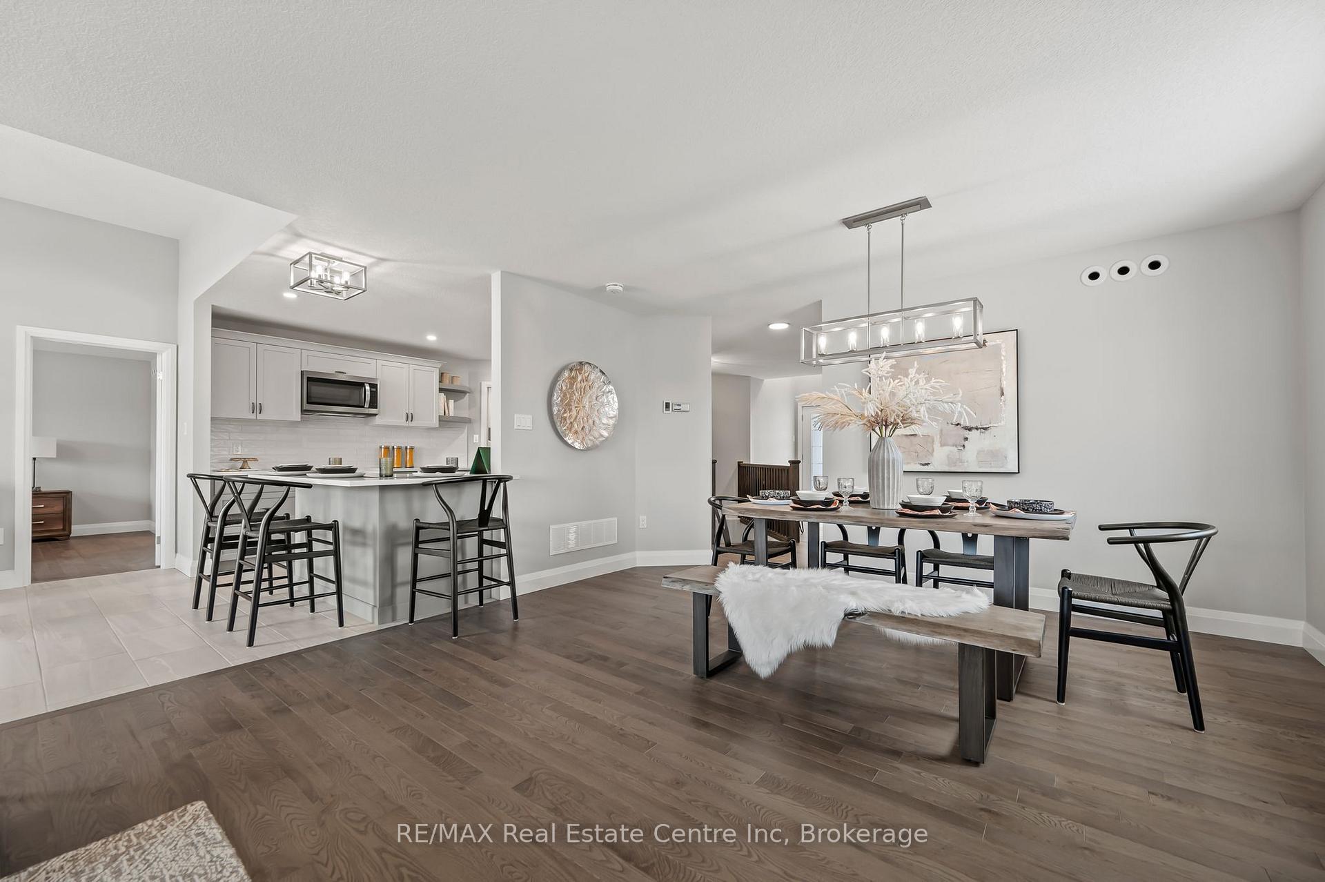 Photo 6 of 130 Stephenson Way, Minto — HOMEH