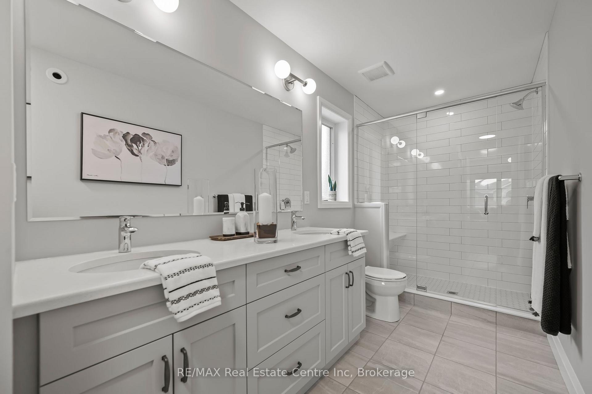 Photo 17 of 130 Stephenson Way, Minto — HOMEH