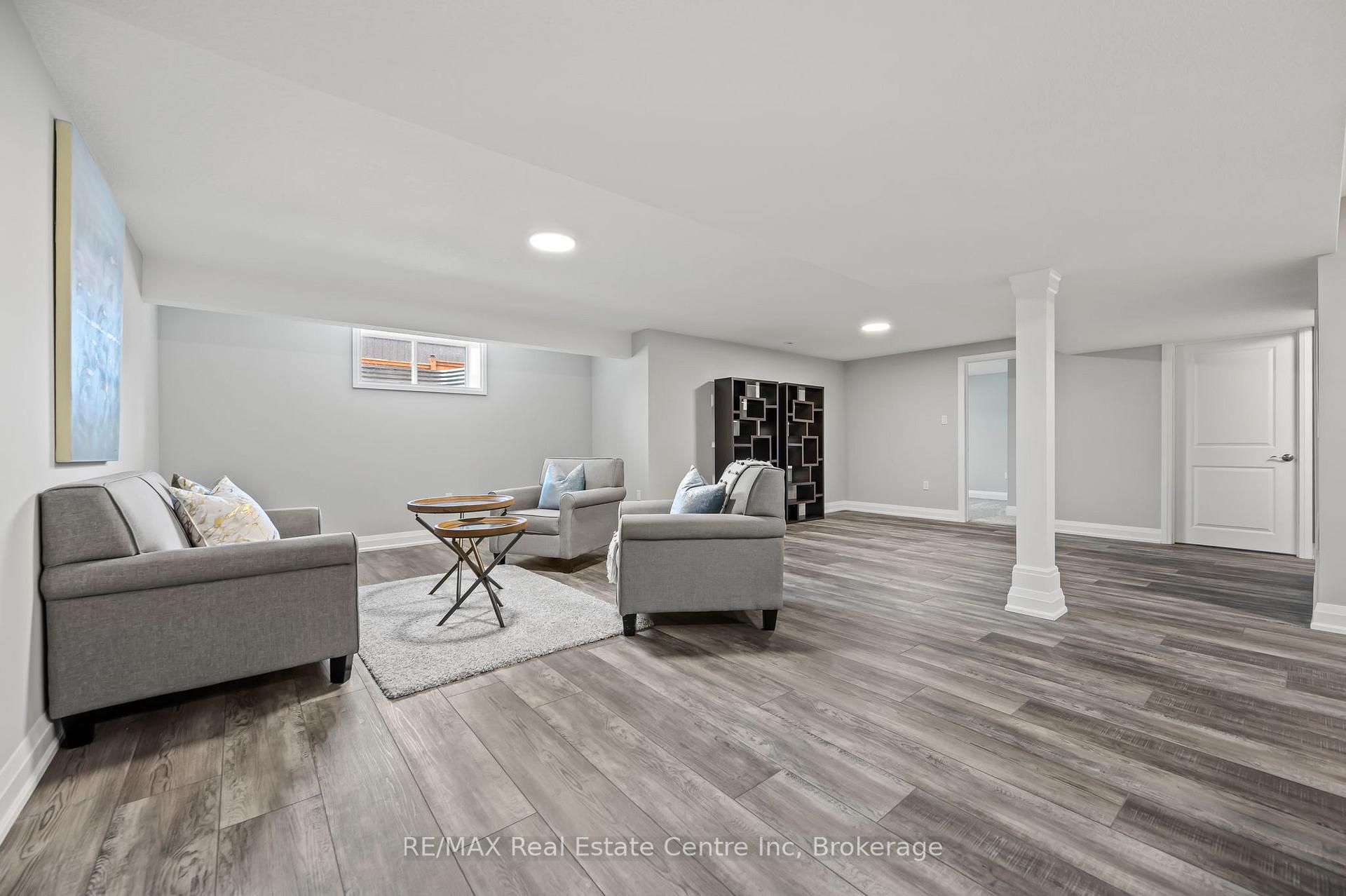 Photo 25 of 130 Stephenson Way, Minto — HOMEH
