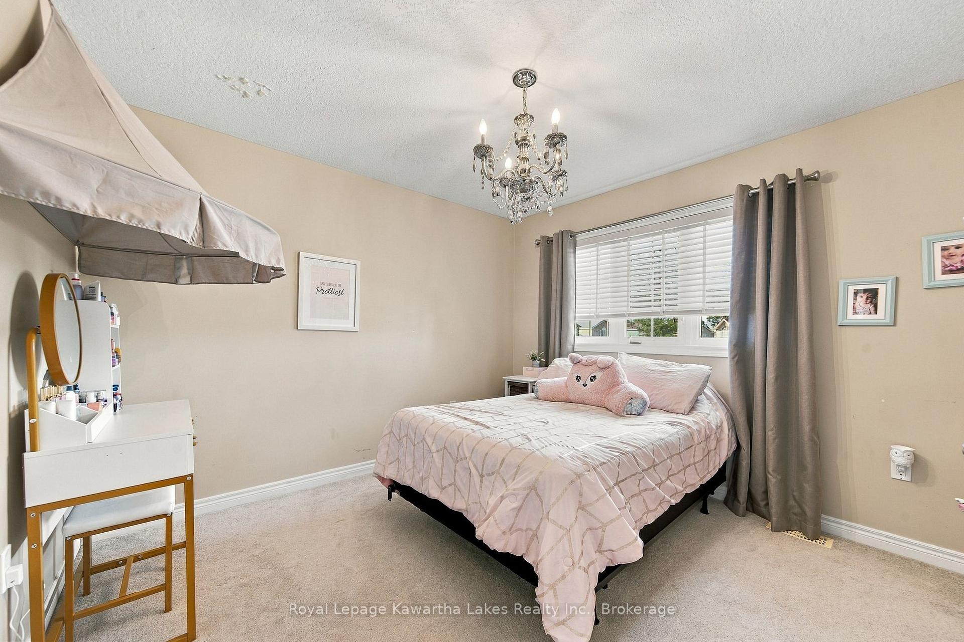 Photo 31 of 12 Lucas Crescent, Kawartha Lakes, Lindsay — HOMEH