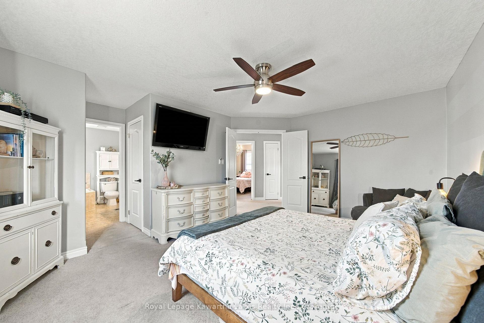 Photo 35 of 12 Lucas Crescent, Kawartha Lakes, Lindsay — HOMEH