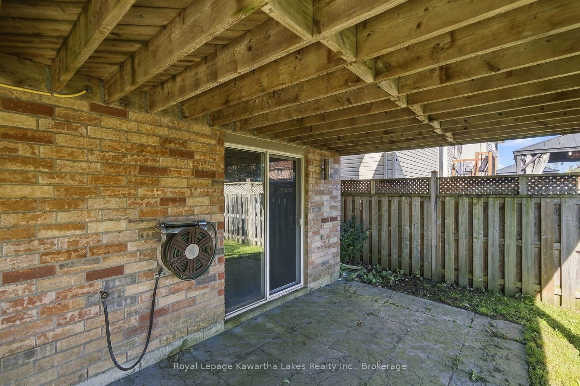 Photo 45 of 12 Lucas Crescent, Kawartha Lakes, Lindsay — HOMEH