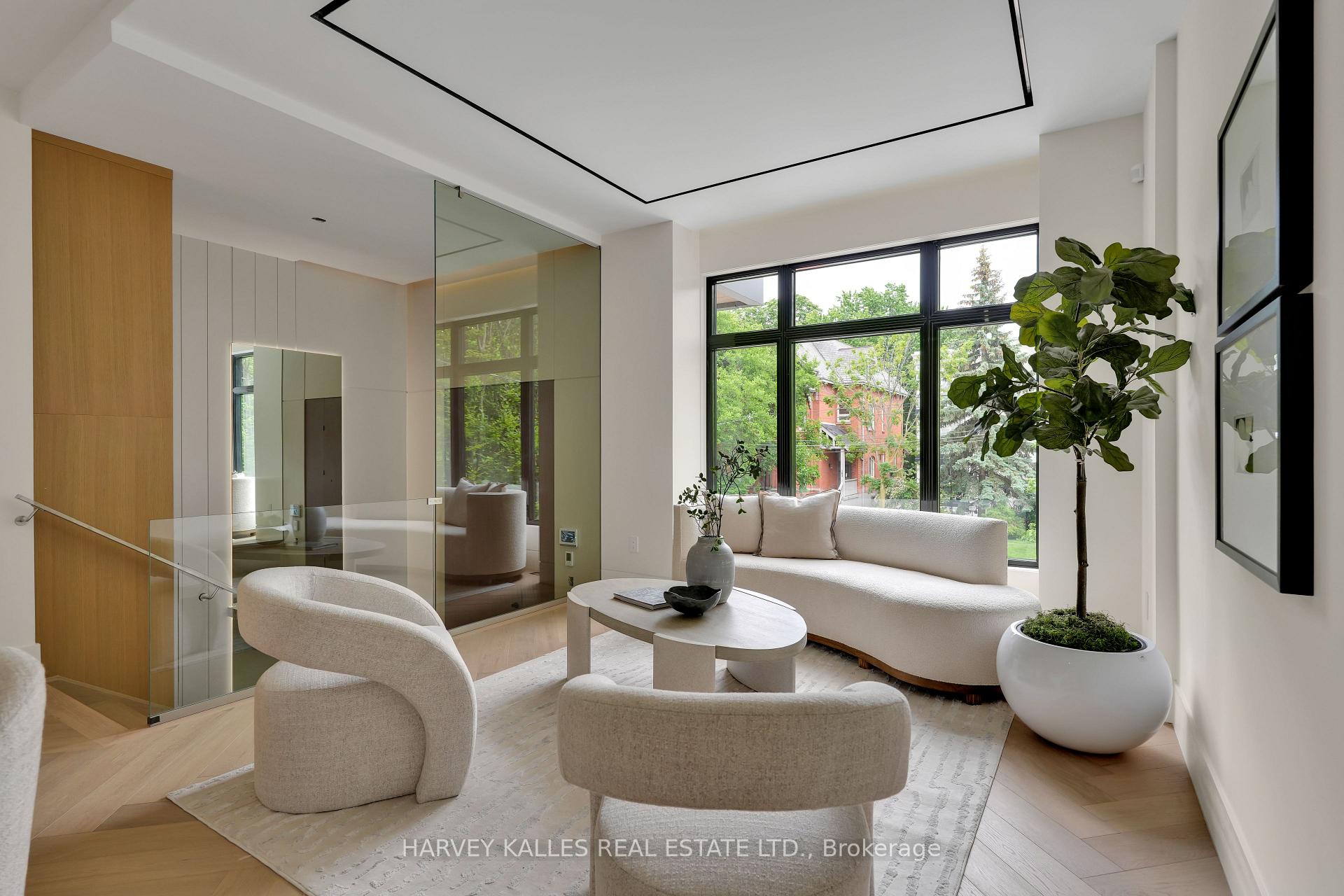Photo 5 of 108 Heath Street W, Toronto, Yonge-St. Clair — HOMEH