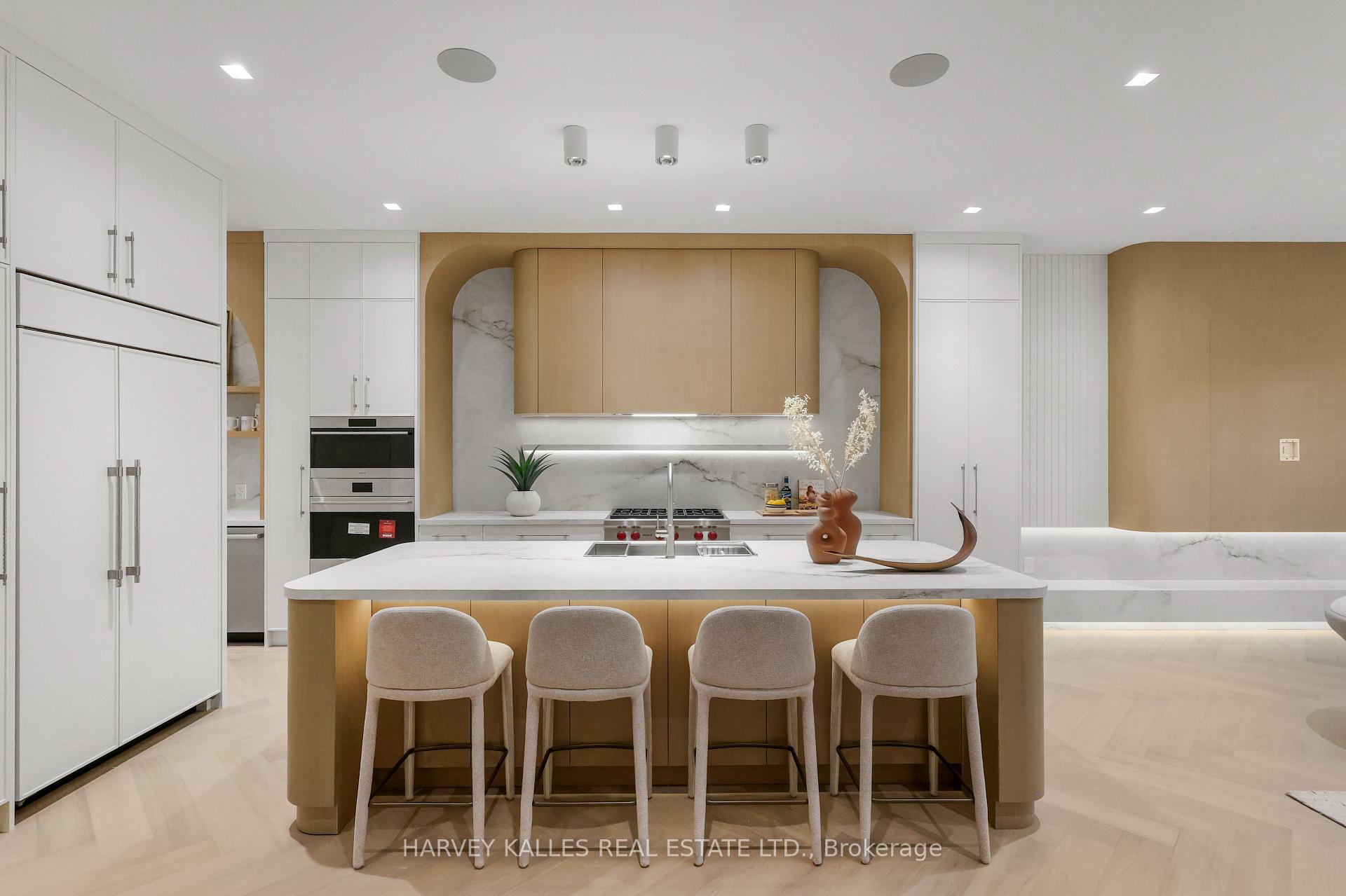 Photo 10 of 108 Heath Street W, Toronto, Yonge-St. Clair — HOMEH