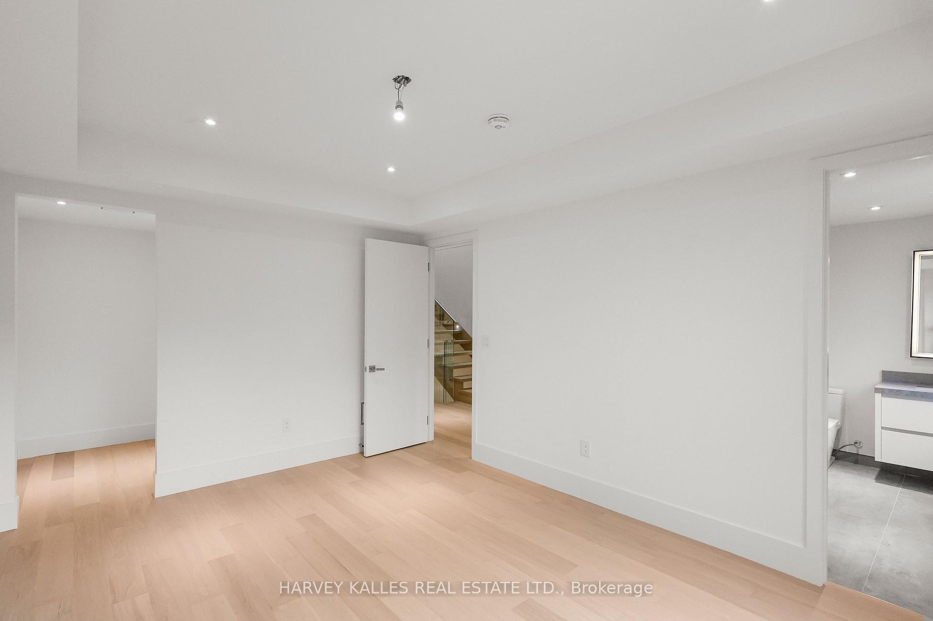 Photo 45 of 108 Heath Street W, Toronto, Yonge-St. Clair — HOMEH