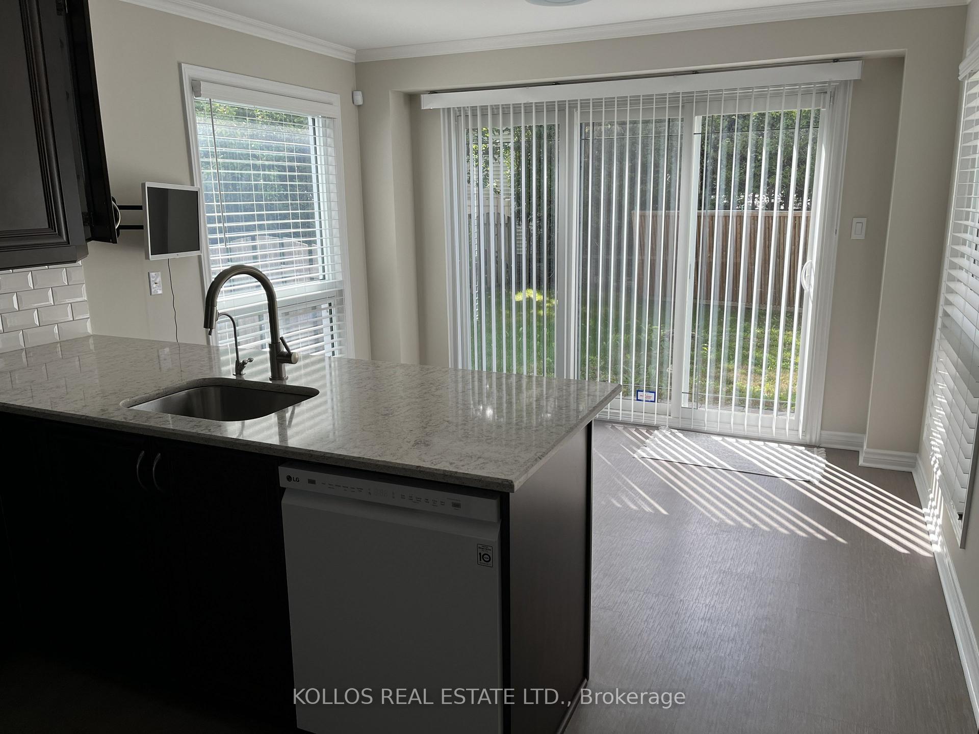 Photo 6 of 792 Lalande Terrace, Ottawa, Fallingbrook/Ridgemount — HOMEH