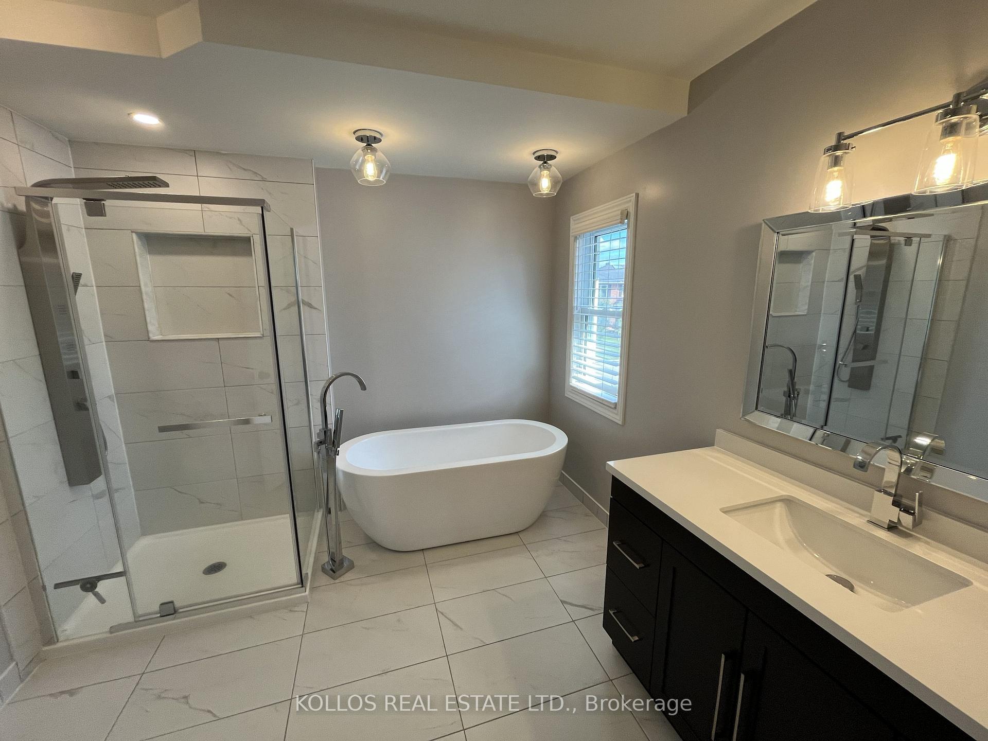 Photo 12 of 792 Lalande Terrace, Ottawa, Fallingbrook/Ridgemount — HOMEH