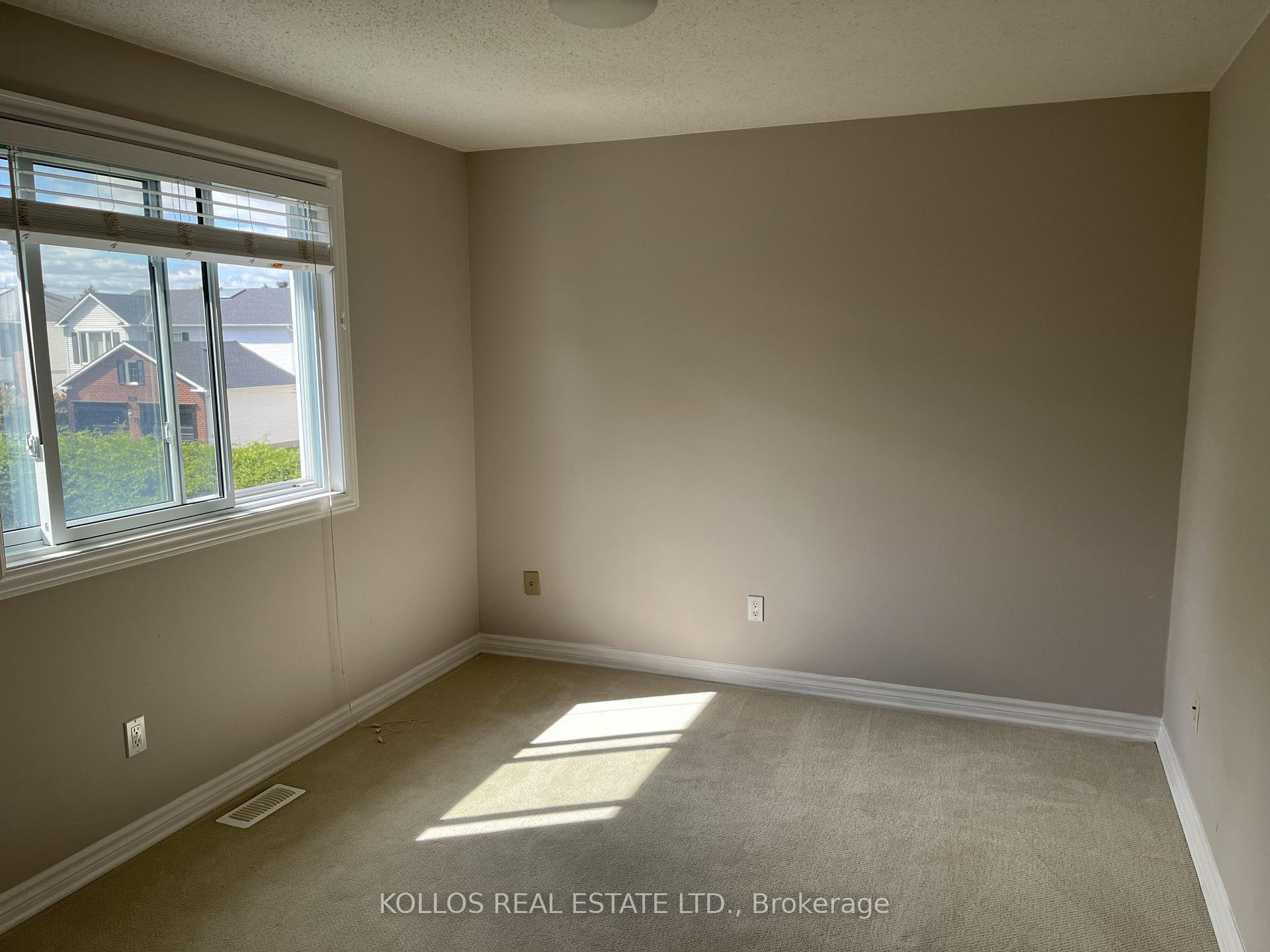 Photo 13 of 792 Lalande Terrace, Ottawa, Fallingbrook/Ridgemount — HOMEH