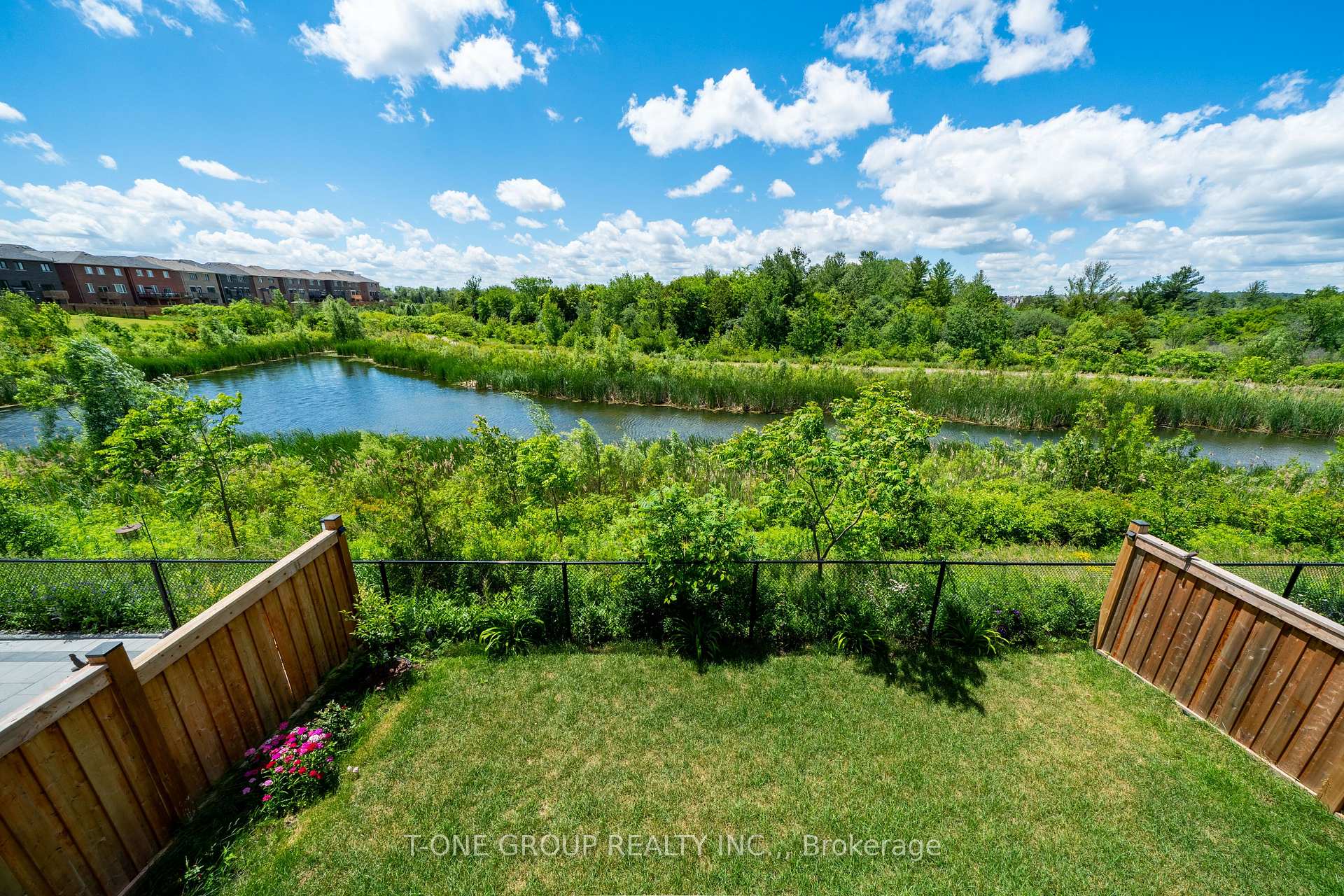 Photo 6 of 162 Hartney Dr, Richmond Hill, Rural Richmond Hill — HOMEH