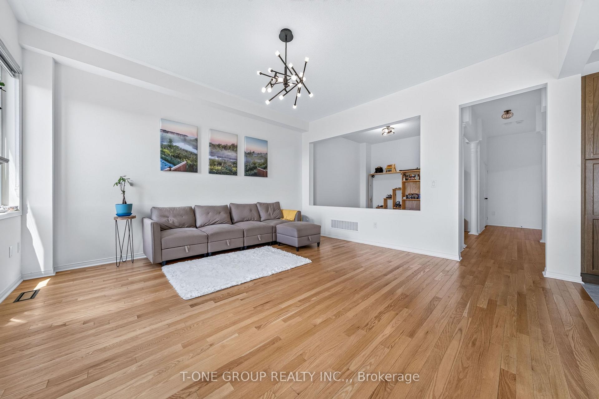 Photo 23 of 162 Hartney Dr, Richmond Hill, Rural Richmond Hill — HOMEH