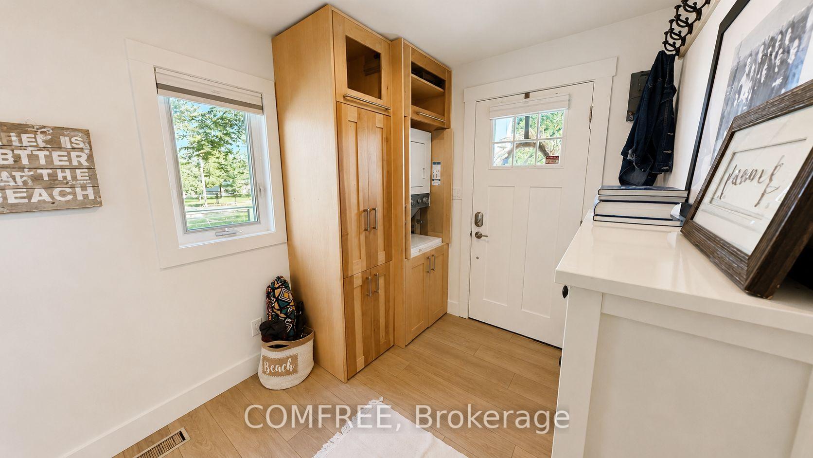 Photo 6 of 65 Bogart Street, St. Catharines, Port Weller — HOMEH