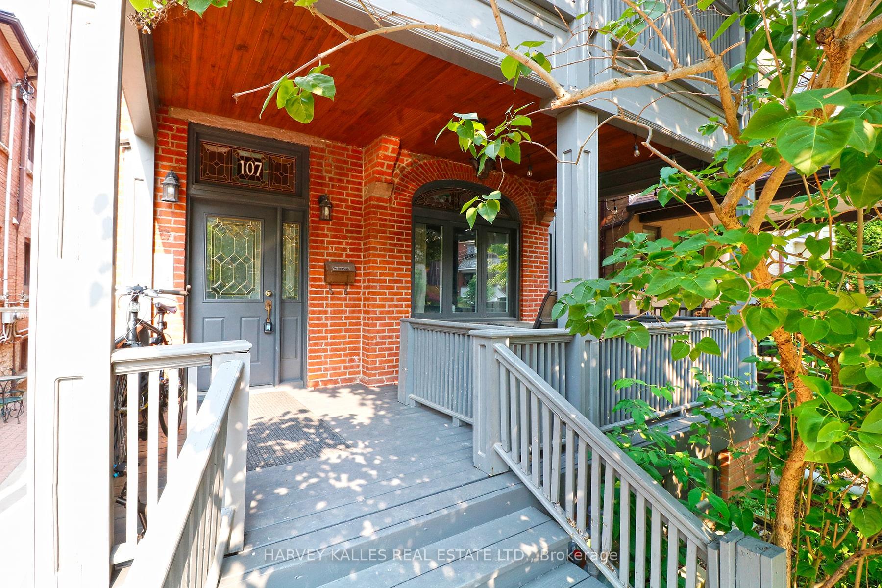 Photo 2 of Unit 1A, 107 Concord Avenue, Toronto, Palmerston-Little Italy — HOMEH