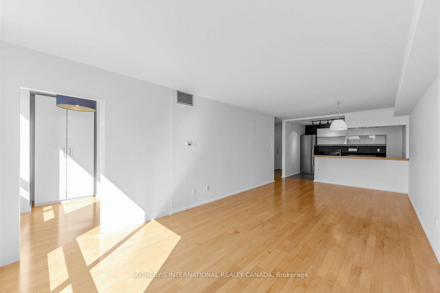 Photo 11 of Unit 708, 95 Prince Arthur Avenue, Toronto, The Annex — HOMEH