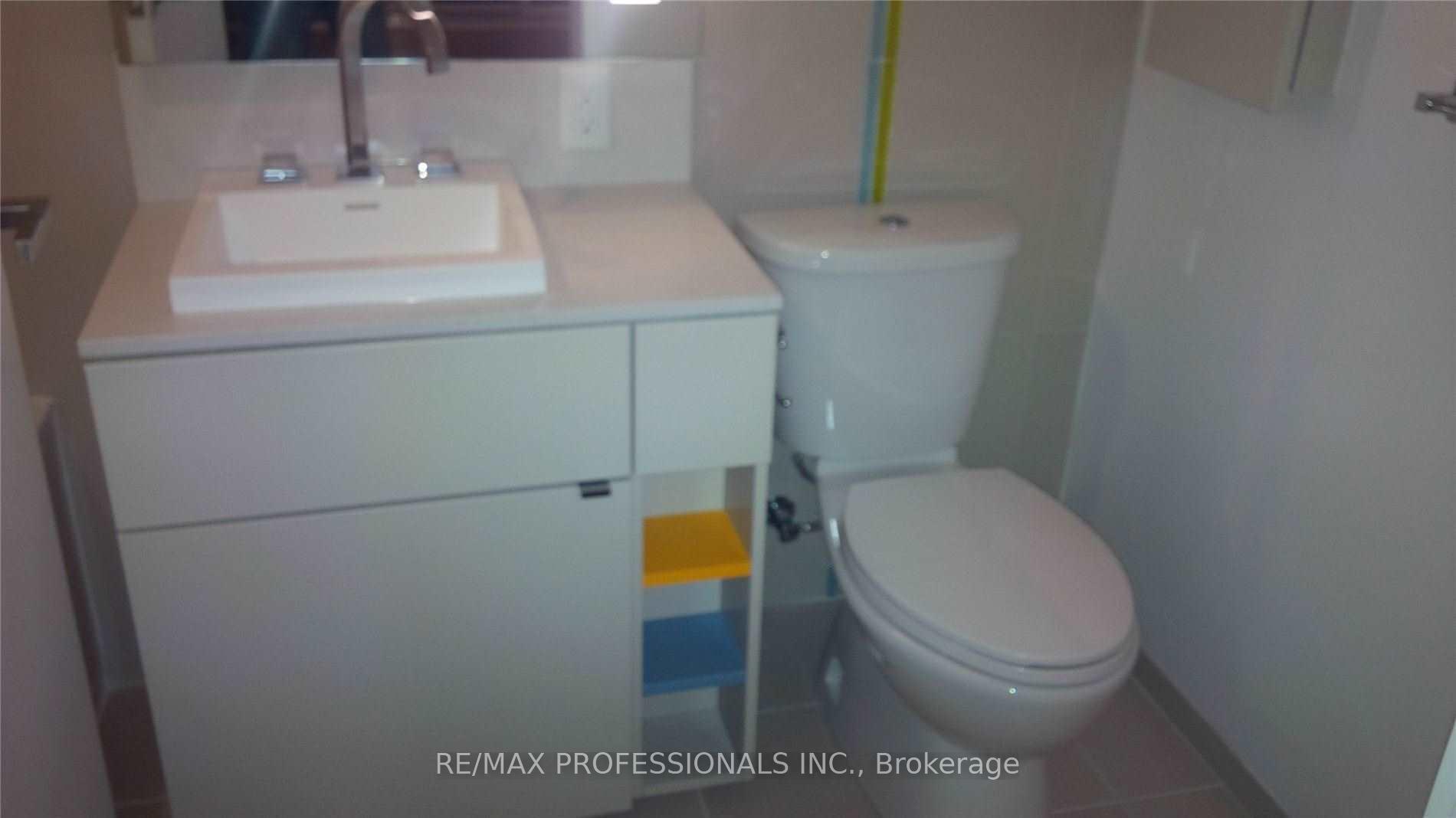 Photo 4 of Unit 2002, 101 Peter Street, Toronto, Waterfront Communities — HOMEH