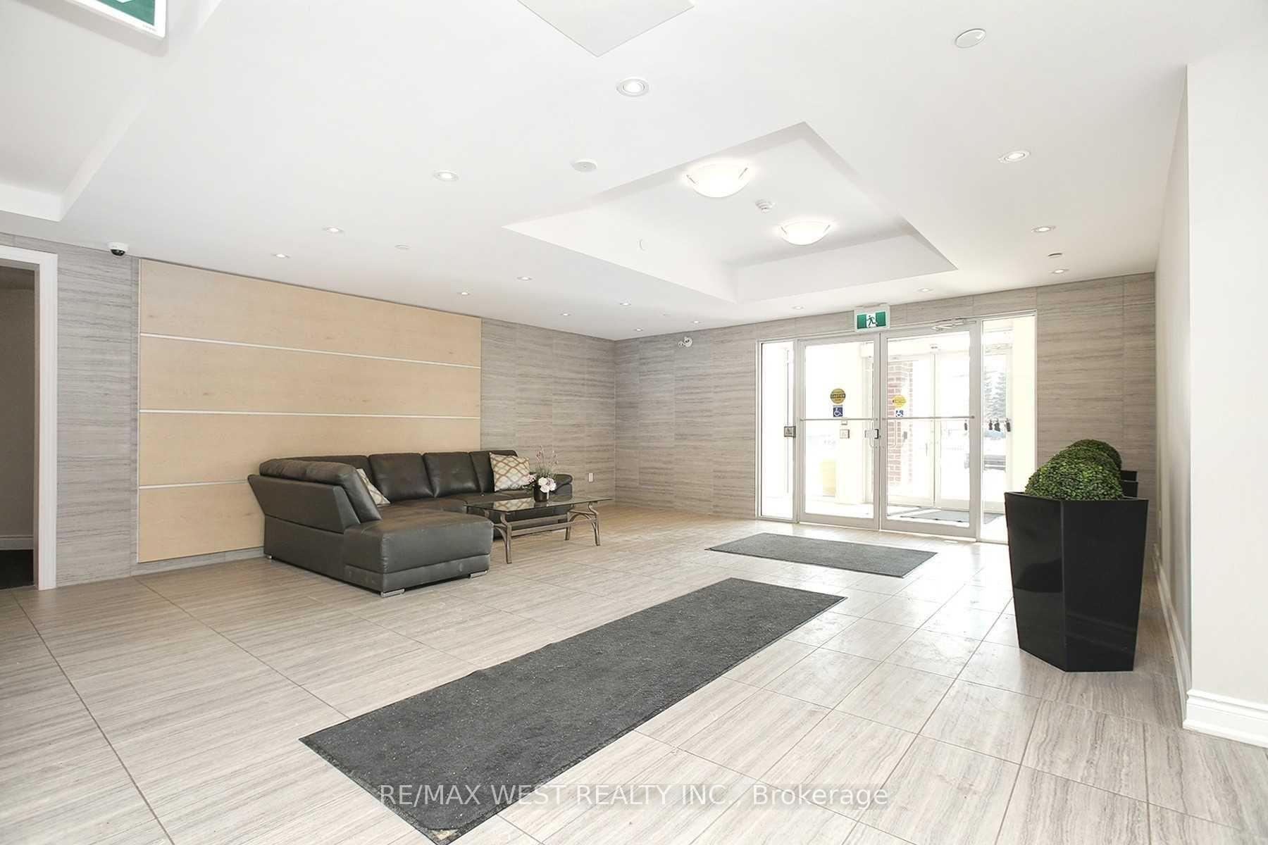 Photo 4 of Unit A101, 84 Aspen Drive, Clarington, Bowmanville — HOMEH