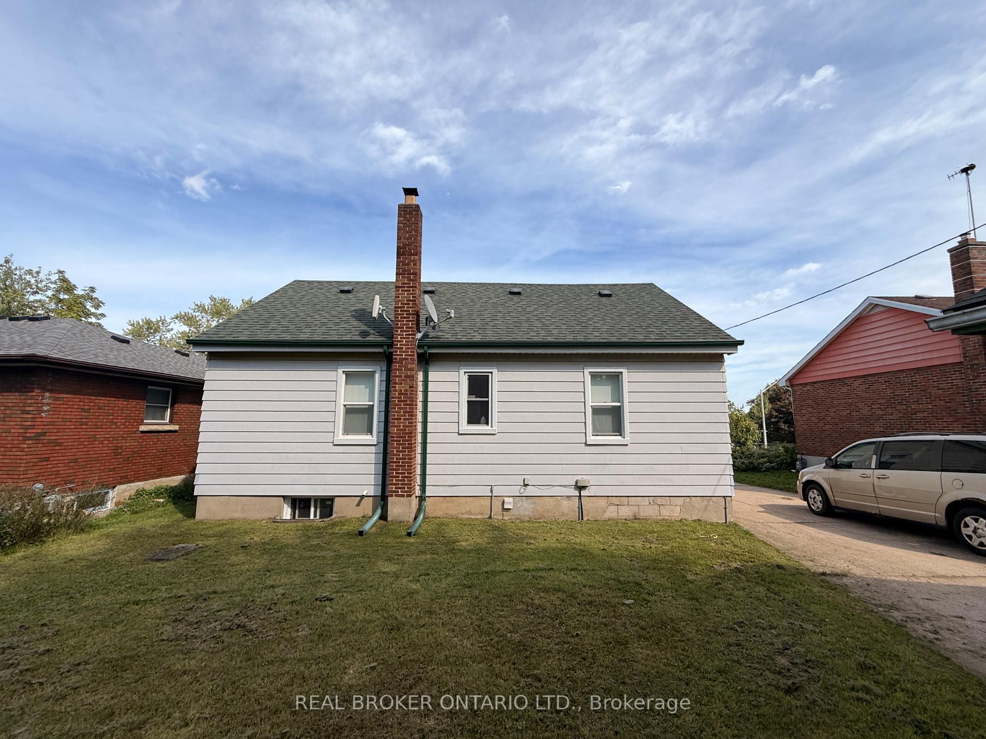 Photo 19 of 4 Conlon Crescent, Thorold, Thorold Downtown — HOMEH