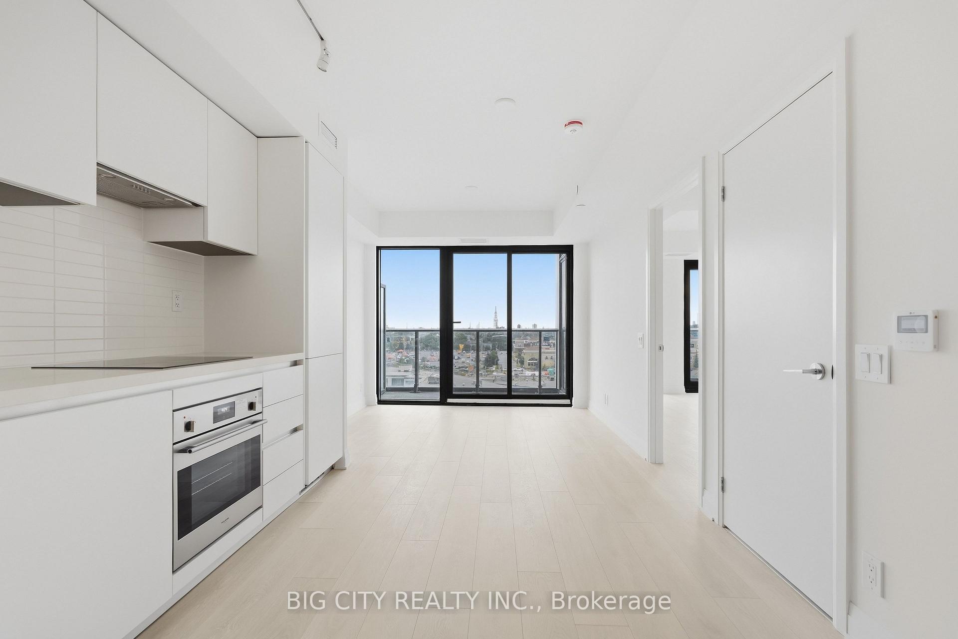 Photo 2 of Unit 701, 25 Frederick Todd Way, Toronto, Thorncliffe Park — HOMEH