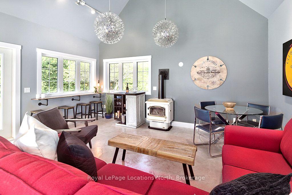Photo 33 of 32 Napier Street E, Blue Mountains — HOMEH