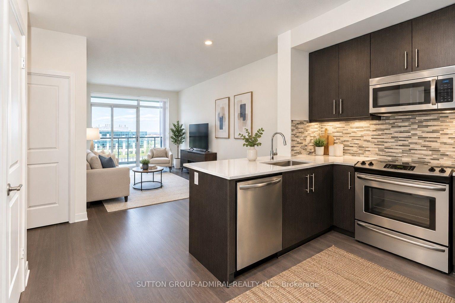 Photo 6 of Unit 505, 55 Oneida Crescent, Richmond Hill, Langstaff — HOMEH
