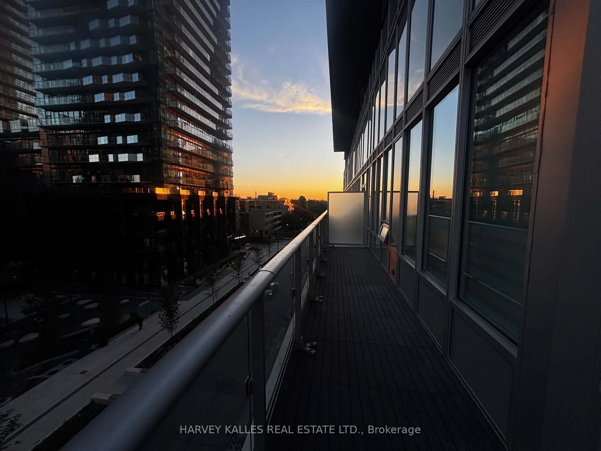 Photo 14 of Unit 514, 99 Broadway Avenue, Toronto, Mount Pleasant West — HOMEH