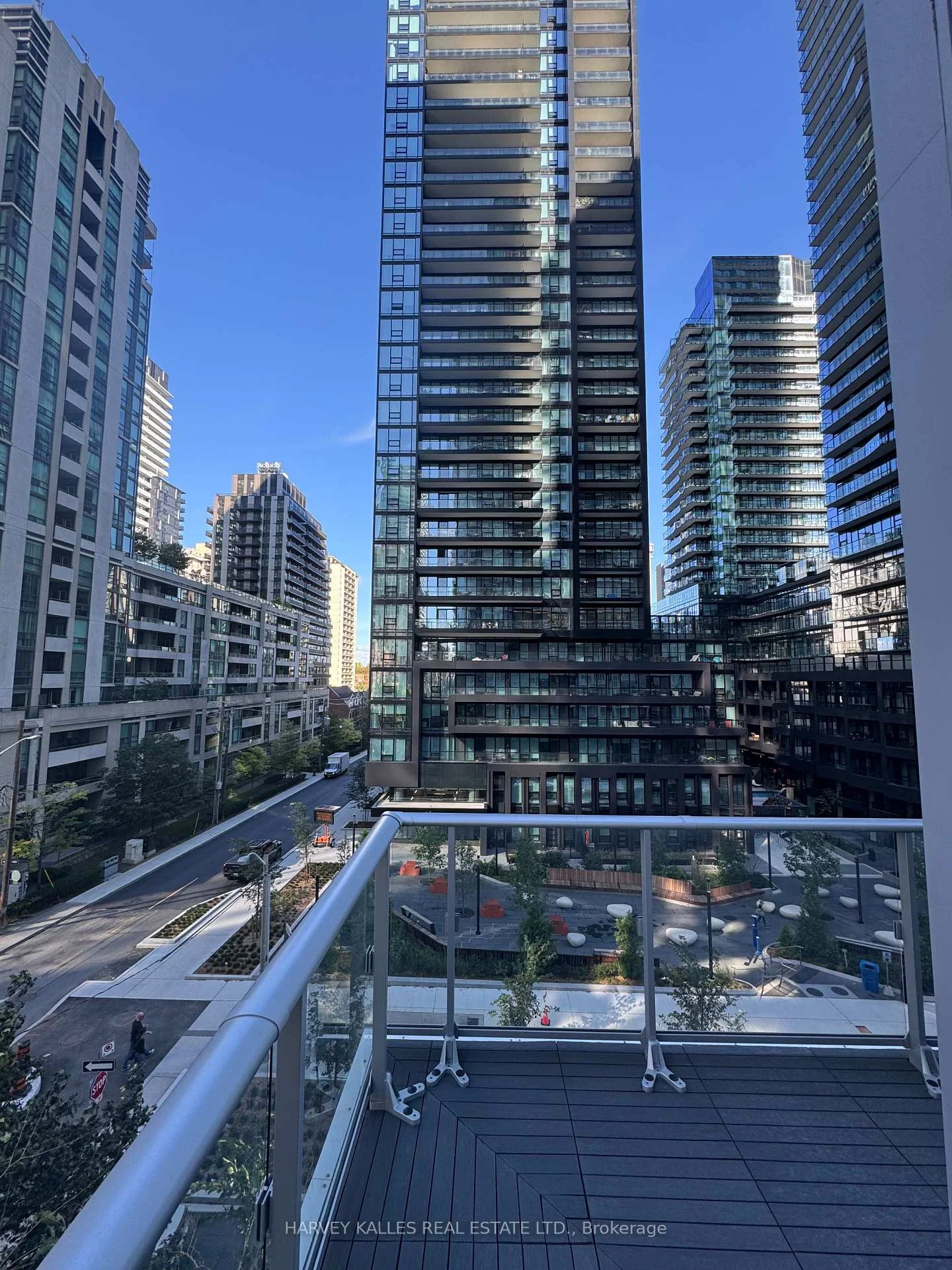 Photo 13 of Unit 514, 99 Broadway Avenue, Toronto, Mount Pleasant West — HOMEH