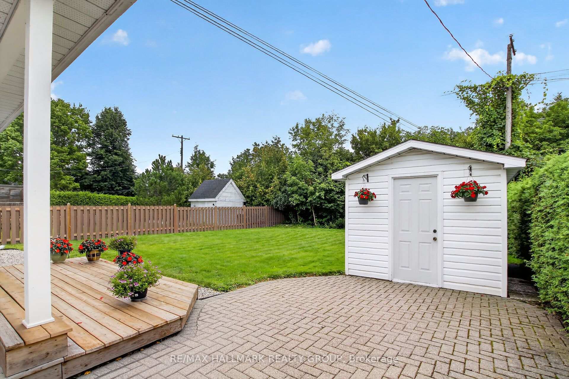 Photo 4 of 2544 Severn Avenue, Ottawa, Queensway Terrace North — HOMEH