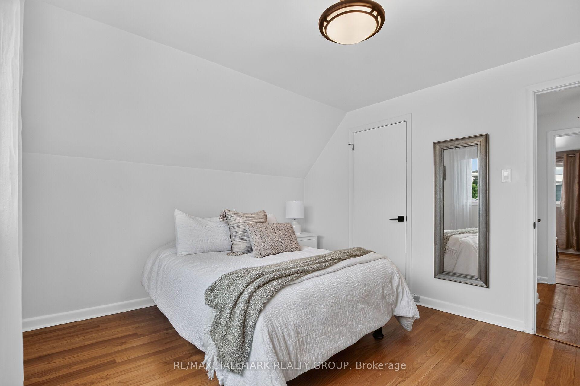 Photo 41 of 2544 Severn Avenue, Ottawa, Queensway Terrace North — HOMEH