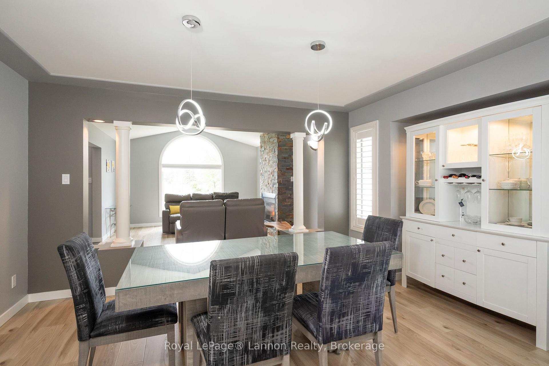 Photo 7 of 120 Light Court, Thunder Bay, River Terrace — HOMEH