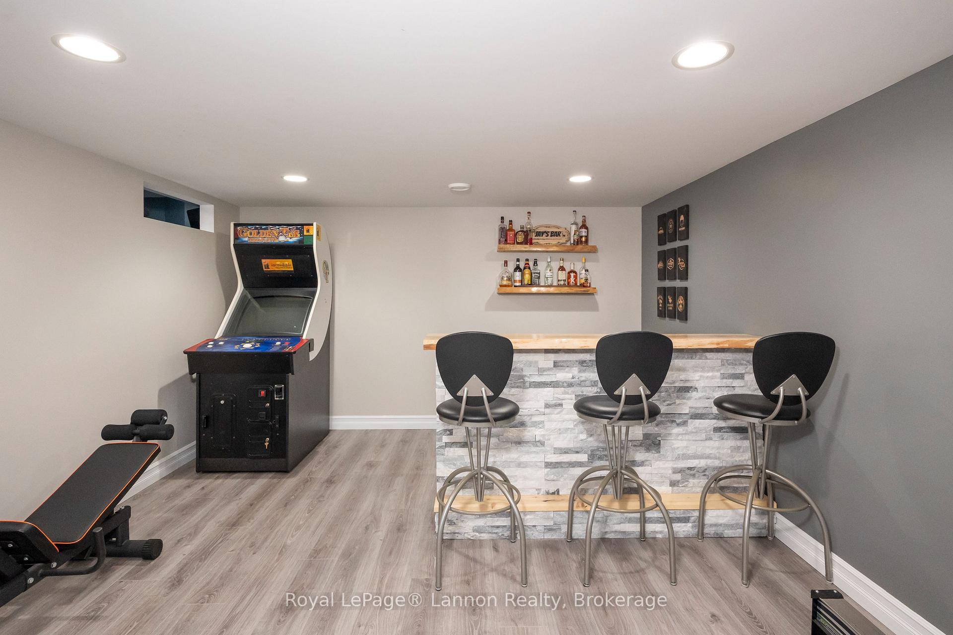 Photo 41 of 120 Light Court, Thunder Bay, River Terrace — HOMEH
