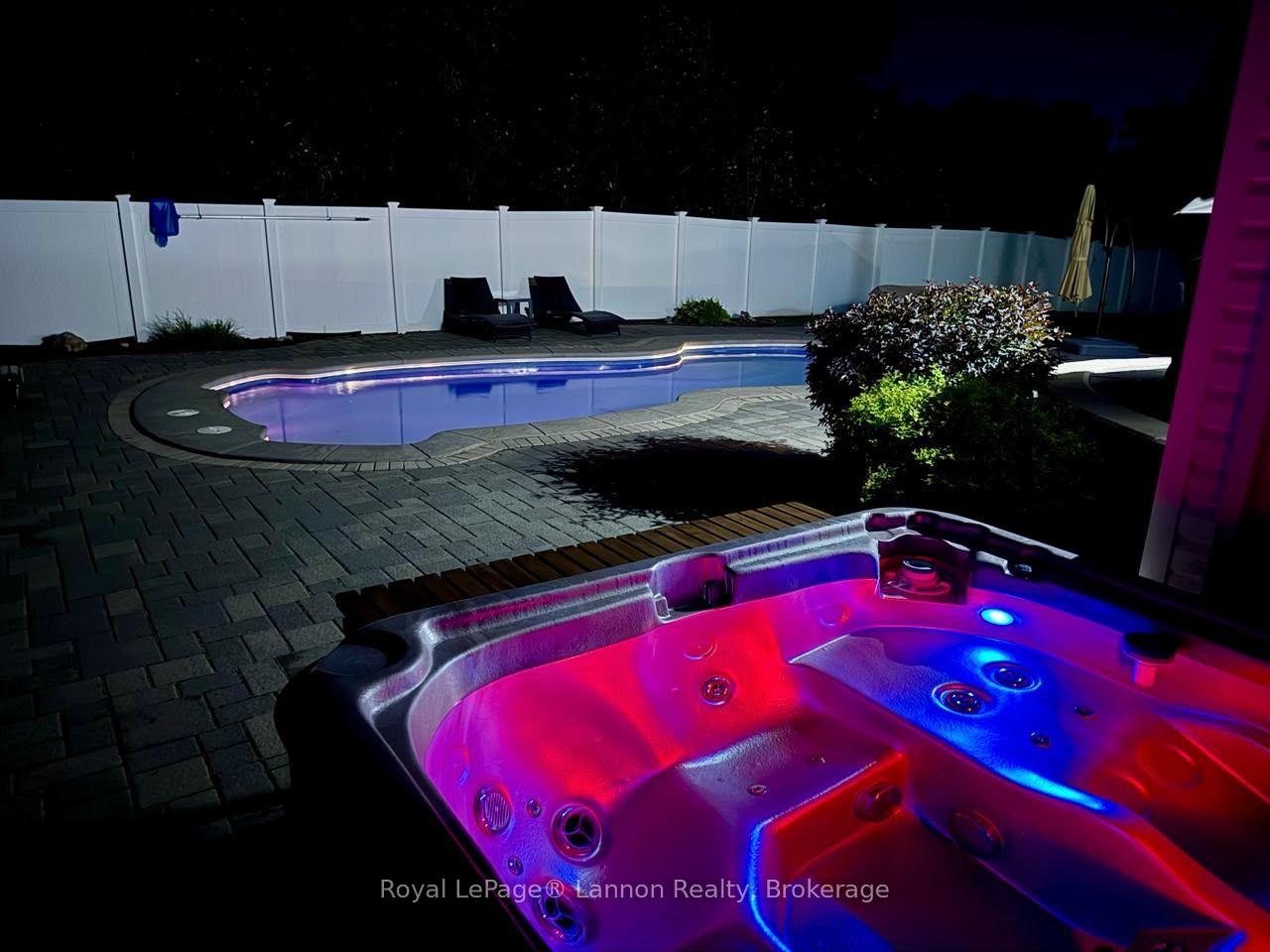 Photo 57 of 120 Light Court, Thunder Bay, River Terrace — HOMEH