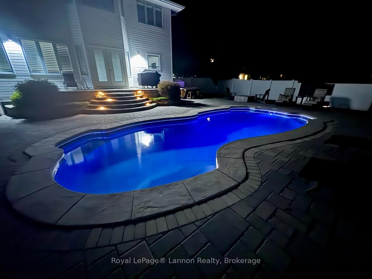 Photo 63 of 120 Light Court, Thunder Bay, River Terrace — HOMEH