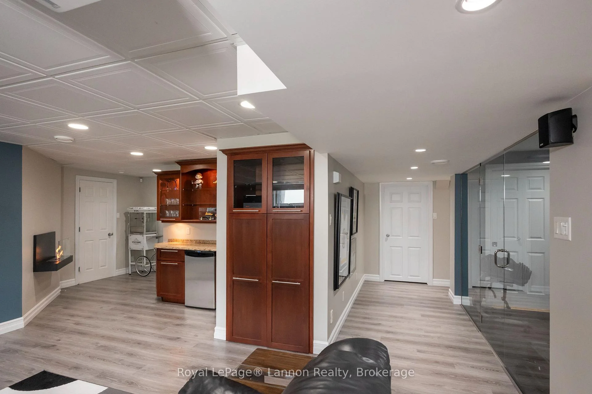 Photo 47 of 120 Light Court, Thunder Bay, River Terrace — HOMEH
