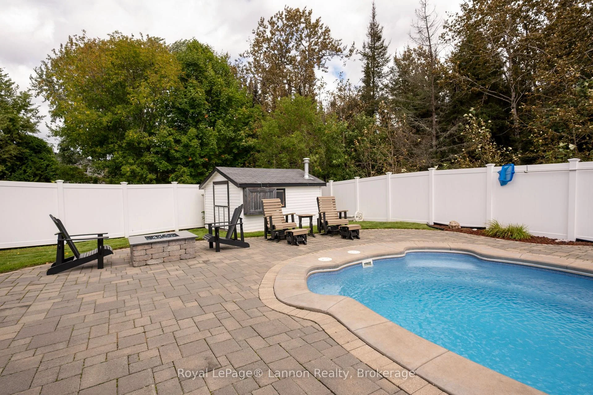 Photo 61 of 120 Light Court, Thunder Bay, River Terrace — HOMEH