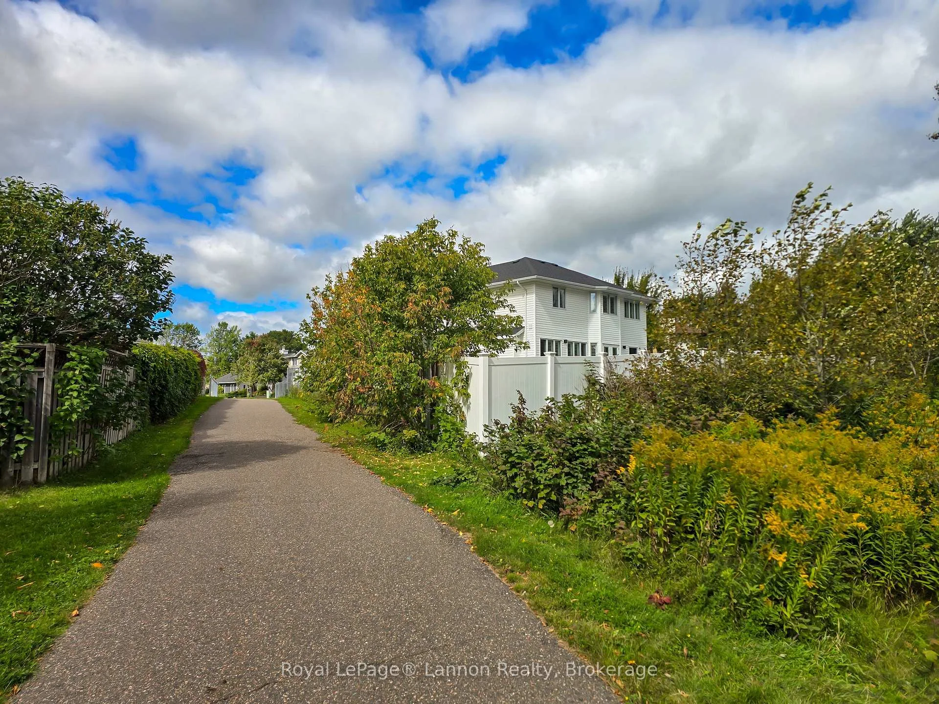 Photo 66 of 120 Light Court, Thunder Bay, River Terrace — HOMEH