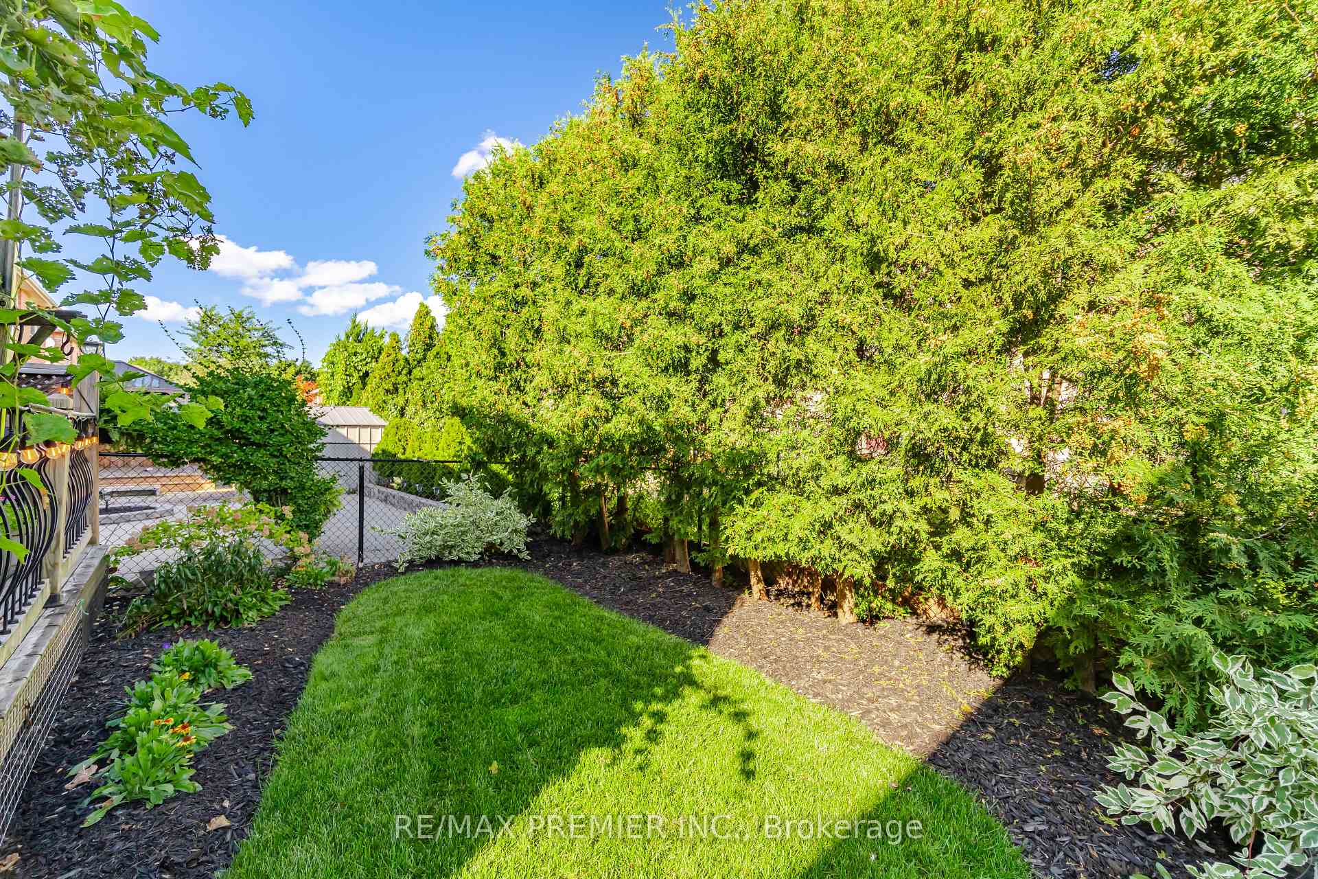 Photo 29 of Unit 66, 102 Pinedale Gate, Vaughan, East Woodbridge — HOMEH