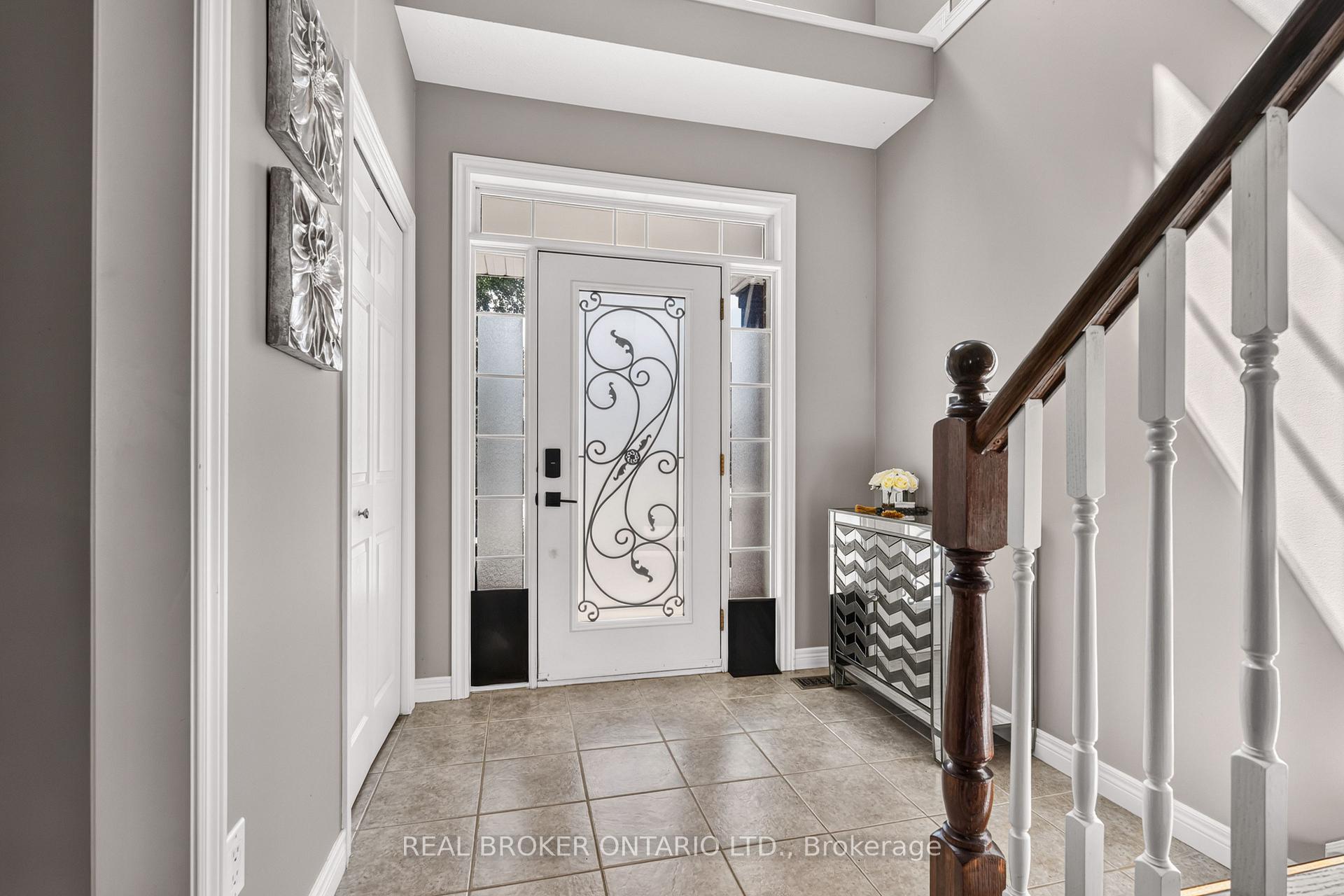 Photo 3 of 175 May Street, Guelph/Eramosa, Rockwood — HOMEH