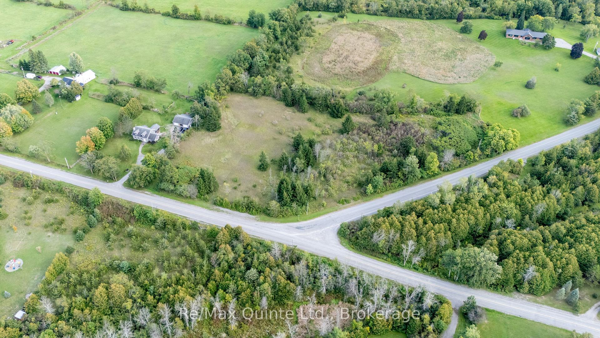 Photo 6 of Boundary Road, Belleville, Thurlow Ward — HOMEH
