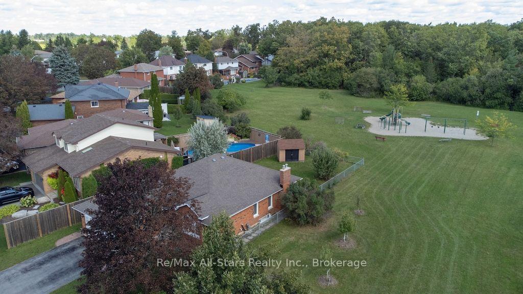Photo 43 of 1921 Mapleridge Drive, Peterborough, Monaghan Ward 2 — HOMEH