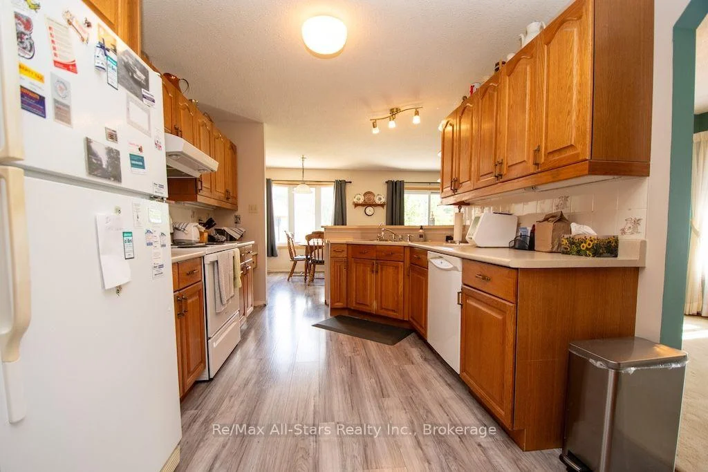 Photo 13 of 1921 Mapleridge Drive, Peterborough, Monaghan Ward 2 — HOMEH