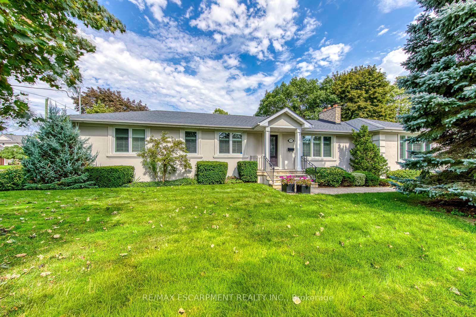 Photo 2 of 281 Pinehurst Drive, Oakville, Ford — HOMEH