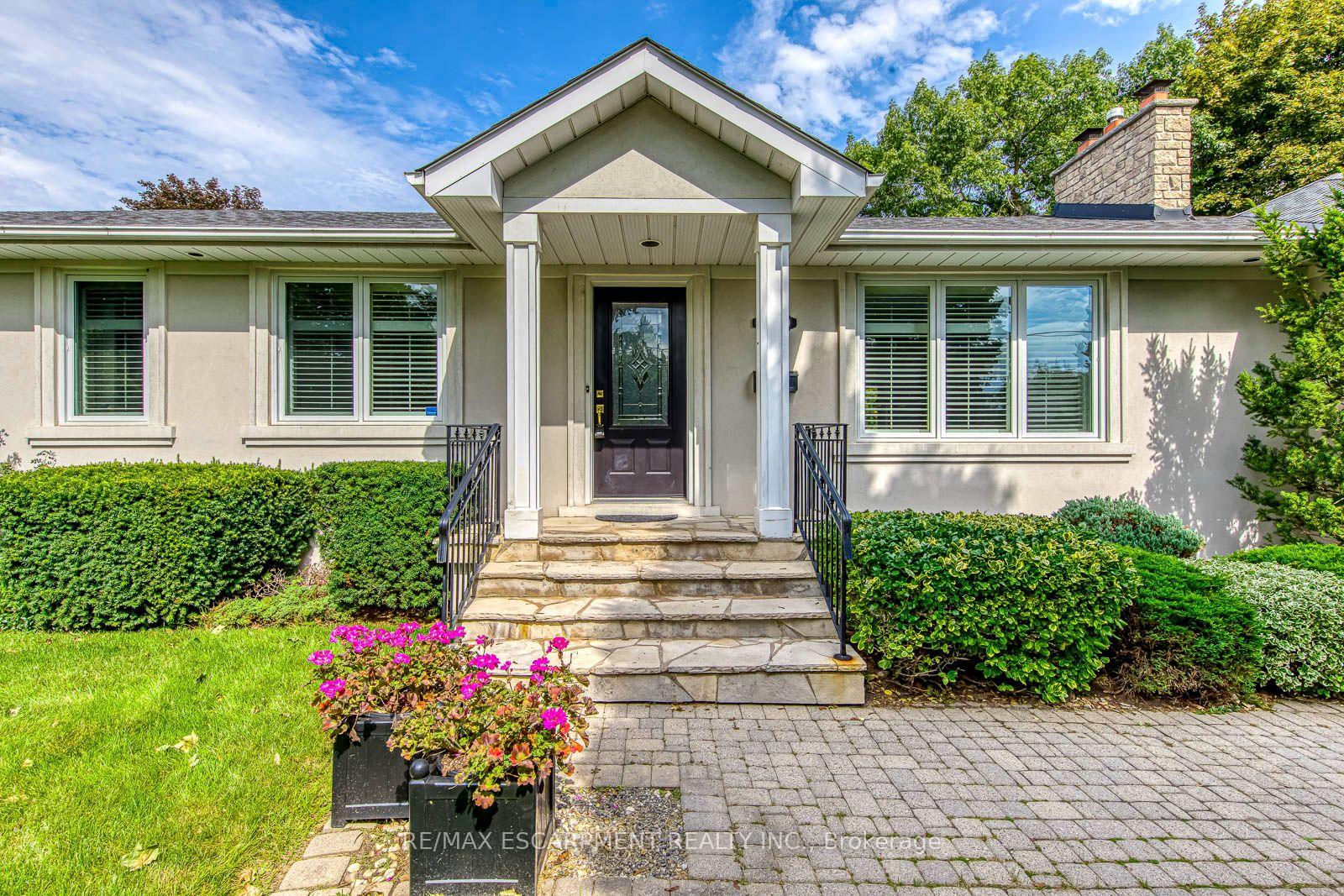 Photo 6 of 281 Pinehurst Drive, Oakville, Ford — HOMEH