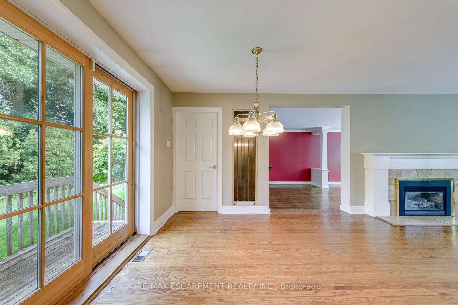 Photo 12 of 281 Pinehurst Drive, Oakville, Ford — HOMEH