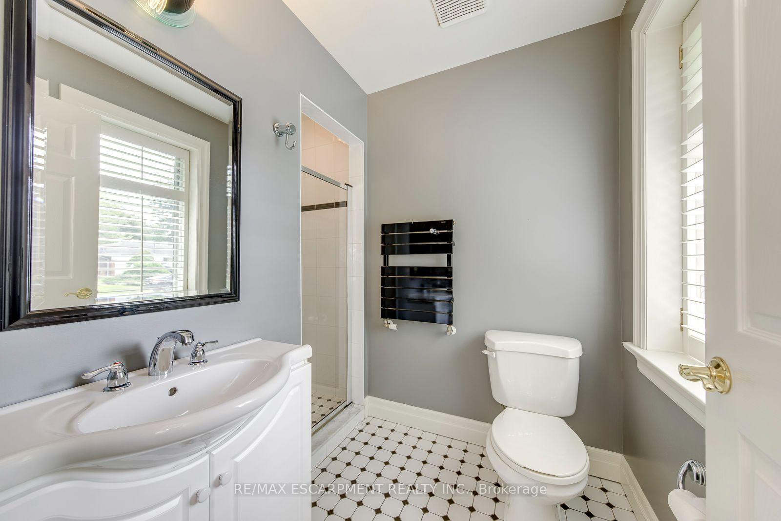 Photo 30 of 281 Pinehurst Drive, Oakville, Ford — HOMEH