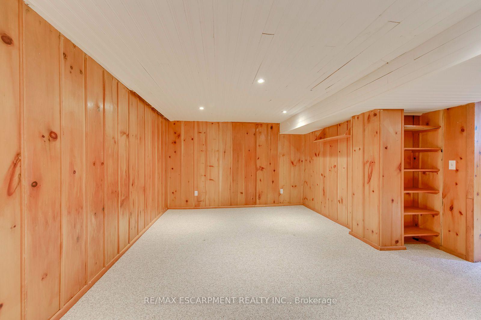 Photo 41 of 281 Pinehurst Drive, Oakville, Ford — HOMEH