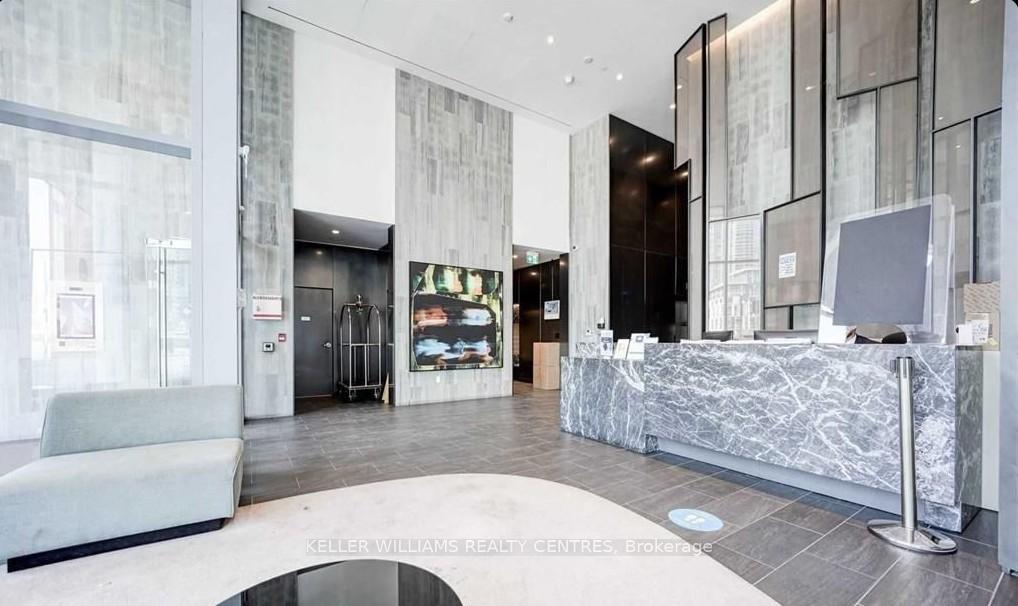 Photo 3 of Unit 712, 27 Bathurst Street, Toronto, Waterfront Communities — HOMEH