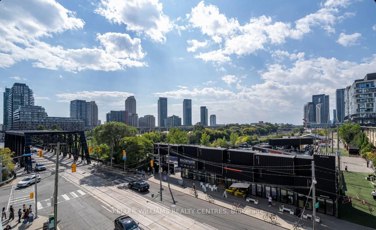 Photo 9 of Unit 712, 27 Bathurst Street, Toronto, Waterfront Communities — HOMEH
