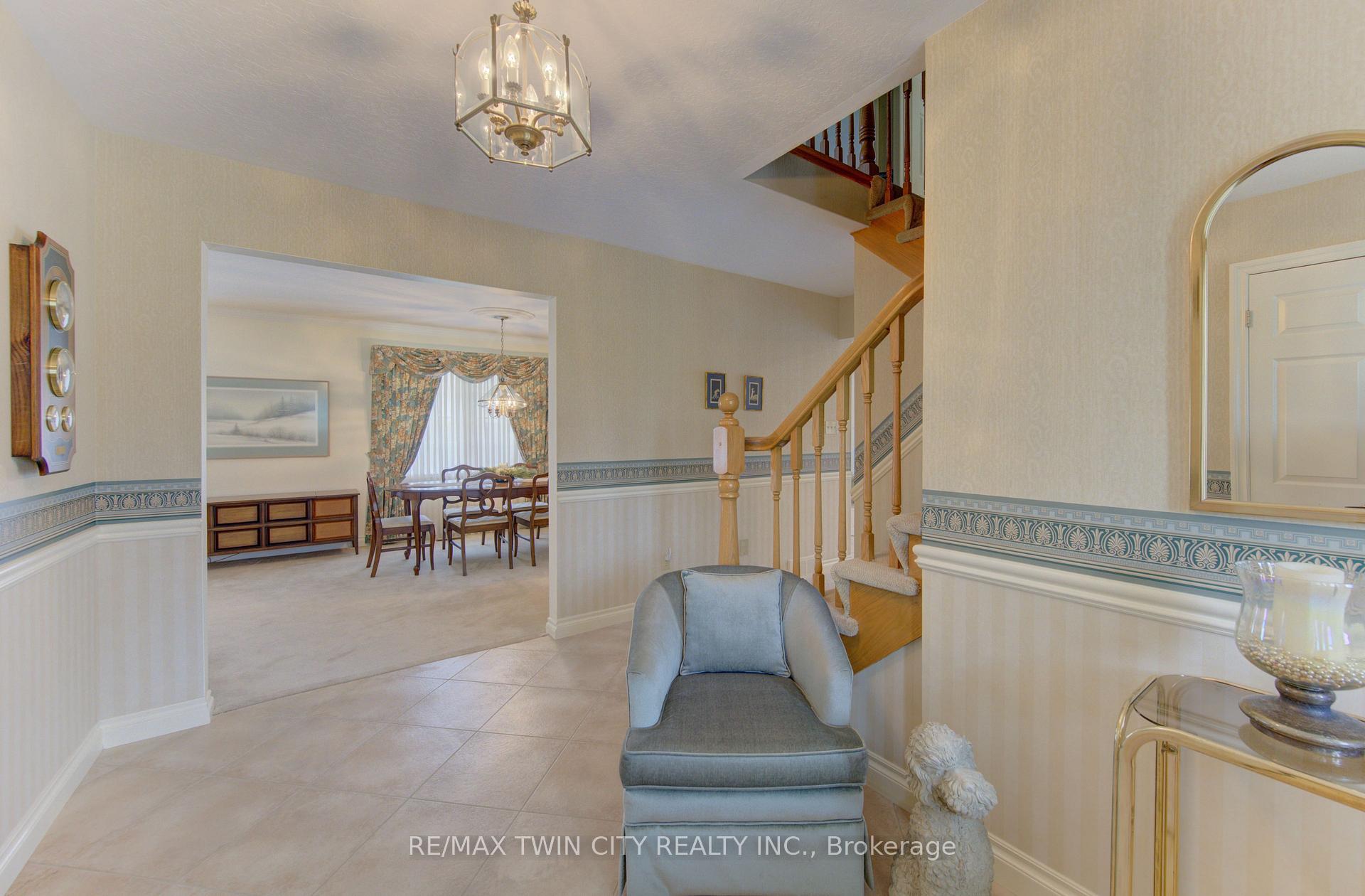 Photo 4 of 298 Roxton Drive, Waterloo, Upper Beechwood — HOMEH