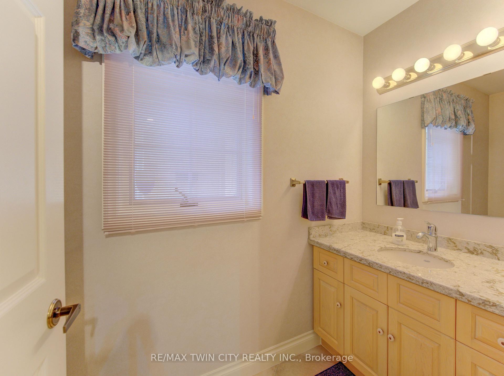 Photo 18 of 298 Roxton Drive, Waterloo, Upper Beechwood — HOMEH